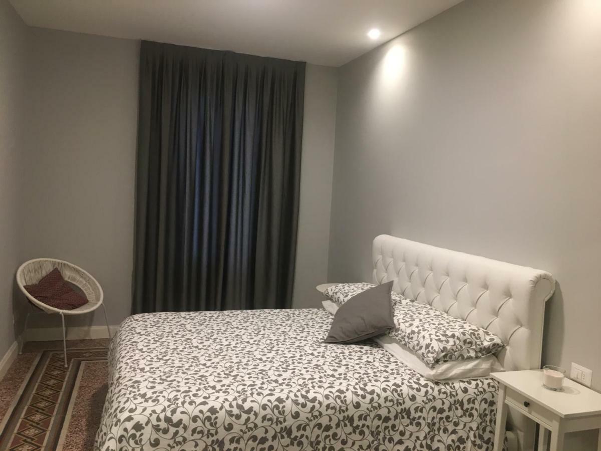 Casa Mauri Apartment Lecco Luaran gambar