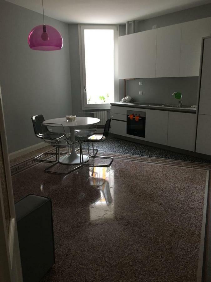 Casa Mauri Apartment Lecco Luaran gambar
